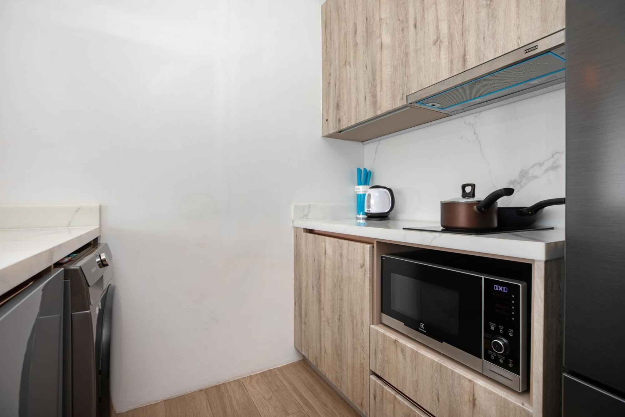 Elite Atoll Serviced Apartments Phuket Rawai エクステリア 写真